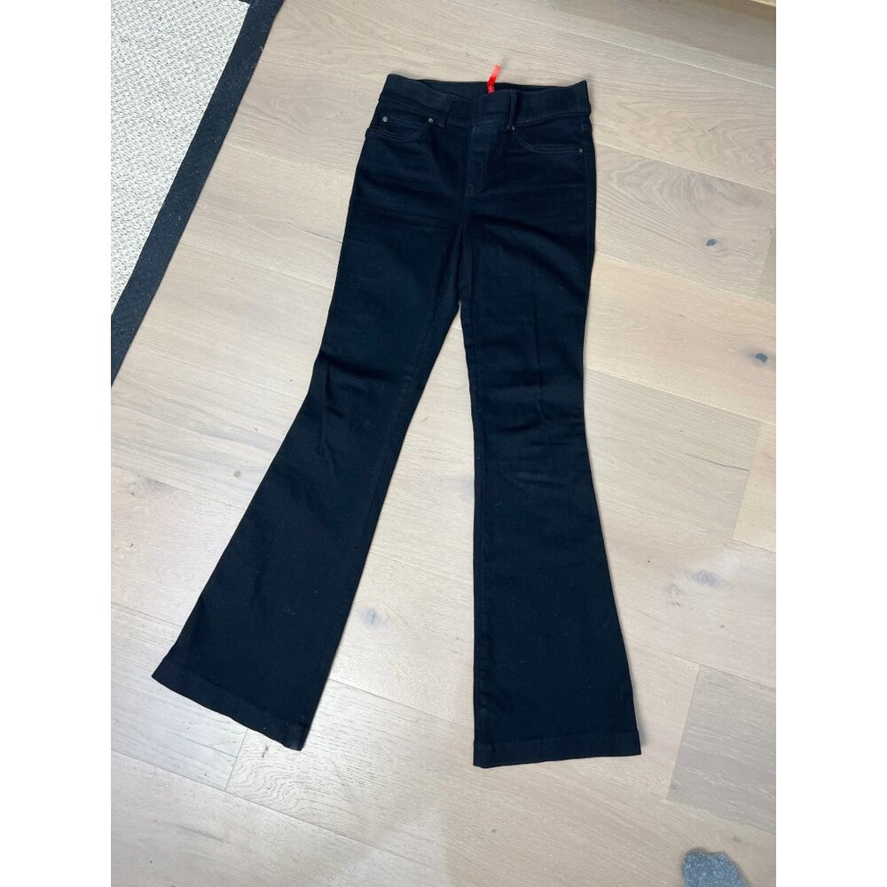 SPANX Original EveryWear Flare Jeans Sz S Black - Picture 4 of 11